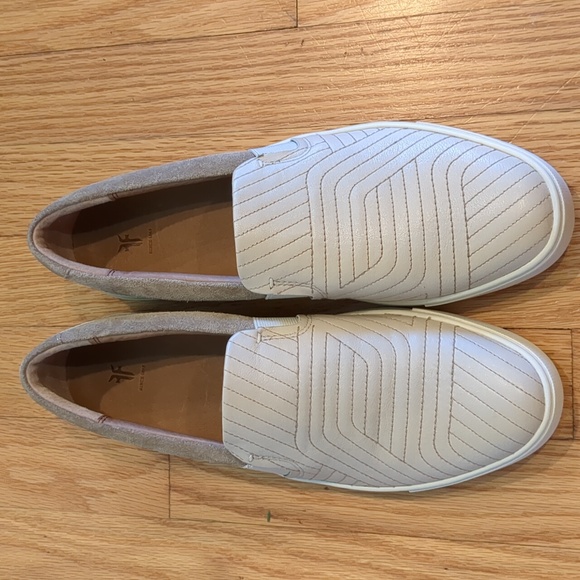 Frye Ivy slip ons 10 - Picture 1 of 12